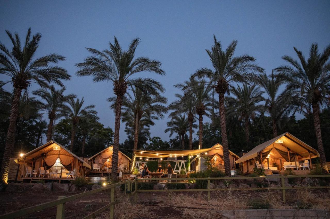Sky Glamping Boutique Hotel Ramot Bagian luar foto